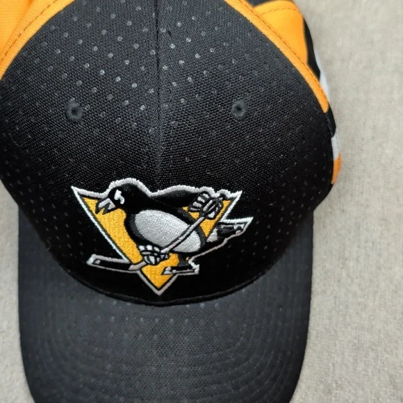 Adidas NHL Pittsburgh Penguins Baseball Cap Hat - Picture 2 of 7